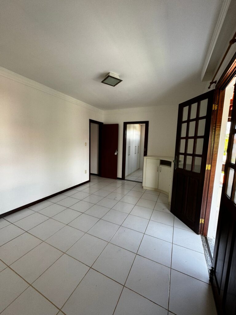 WhatsApp Image 2024-10-04 at 13.00.54 (1)