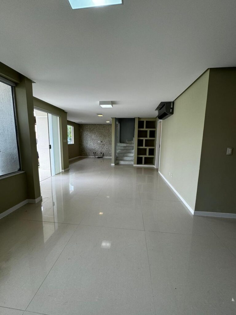 WhatsApp Image 2024-10-04 at 13.01.53 (2)