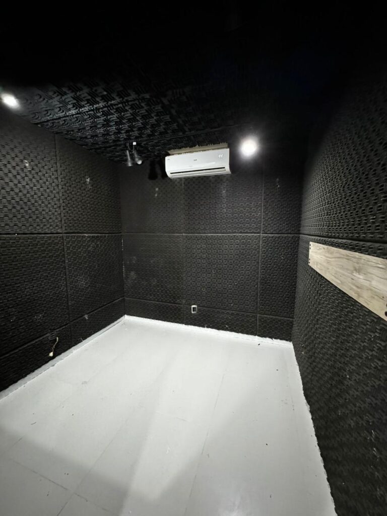 WhatsApp Image 2024-10-04 at 13.01.54 (3)