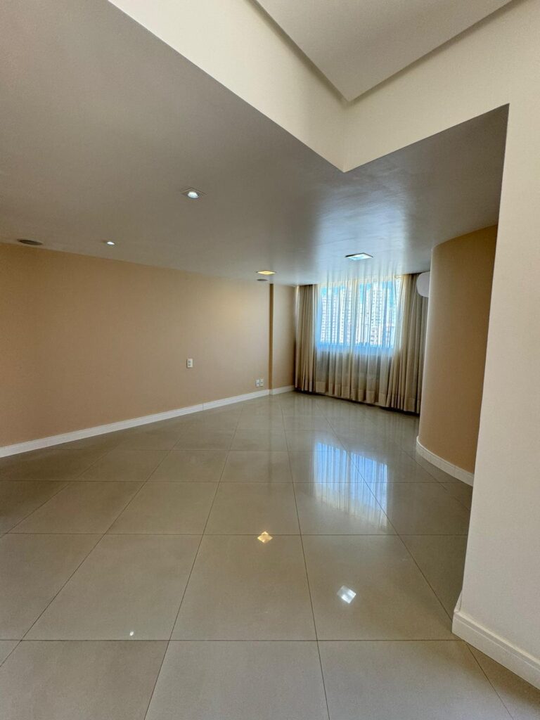 WhatsApp Image 2024-10-04 at 13.06.50 (3)