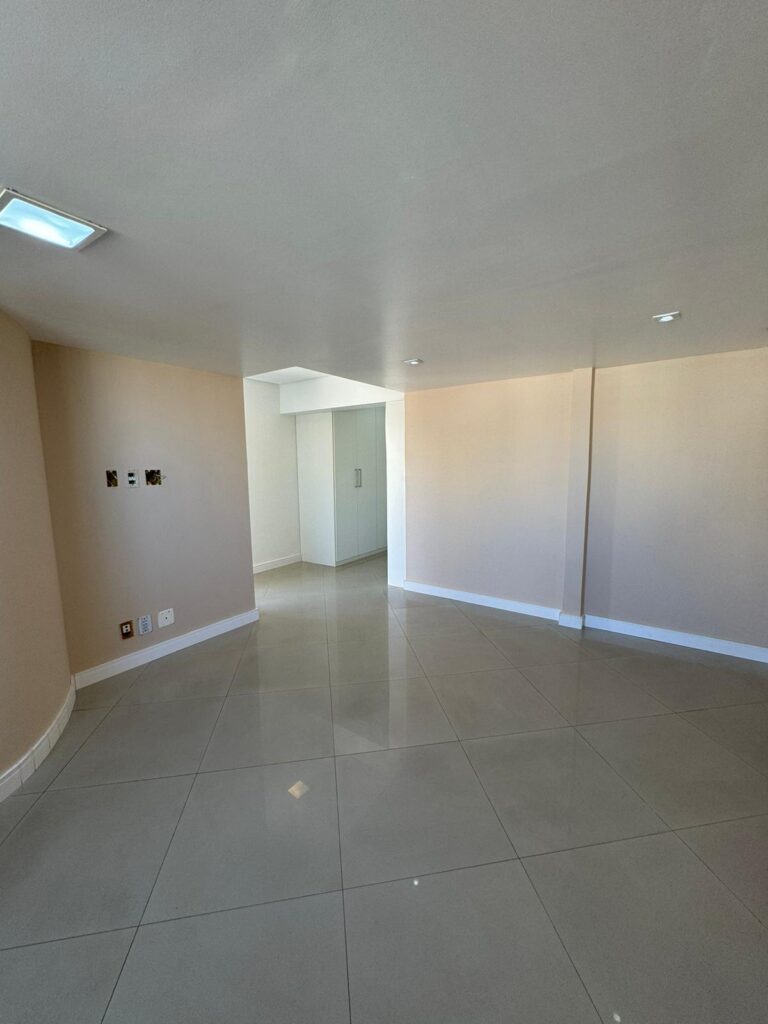 WhatsApp Image 2024-10-04 at 13.06.51 (2)