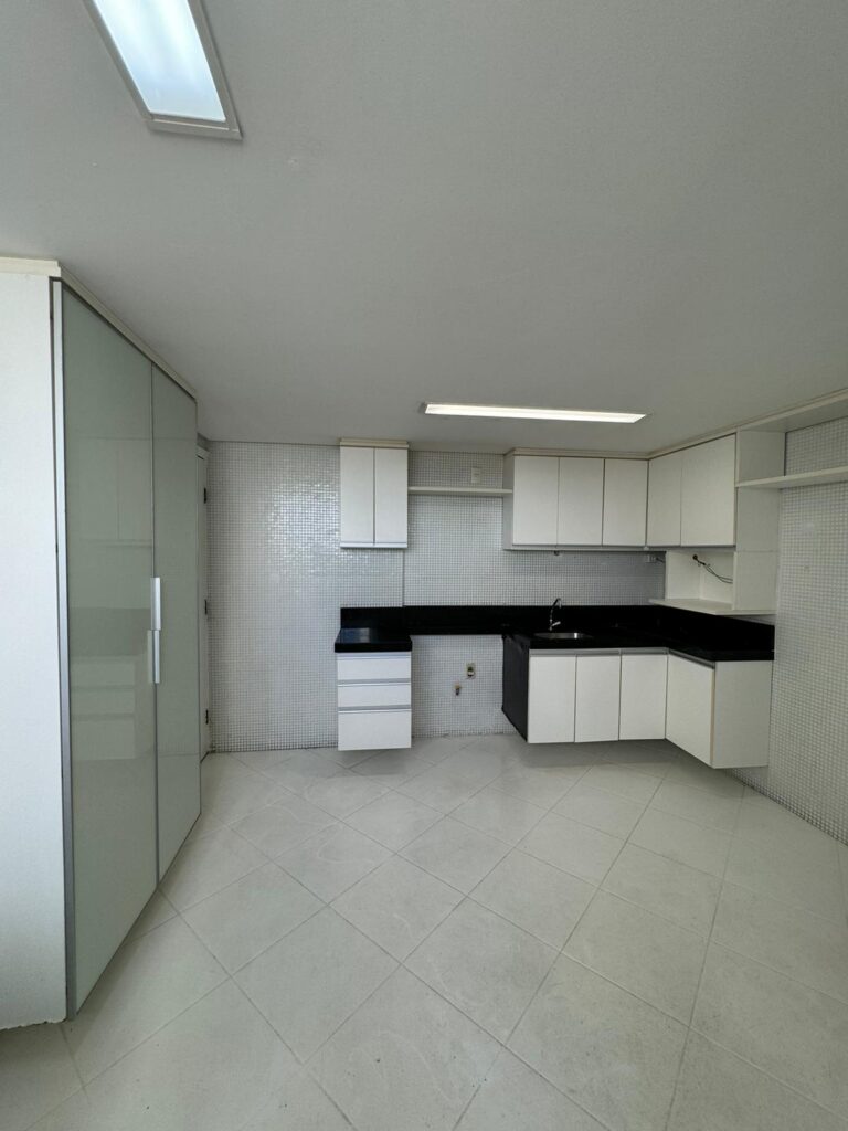 WhatsApp Image 2024-10-04 at 13.06.52 (1)