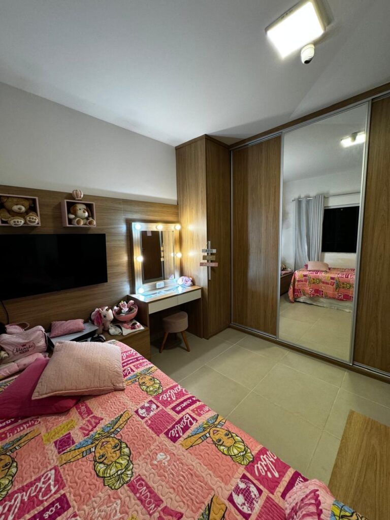 WhatsApp Image 2024-10-04 at 13.10.43 (2)