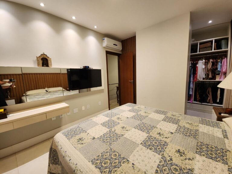 WhatsApp Image 2024-10-08 at 20.19.55 (1)