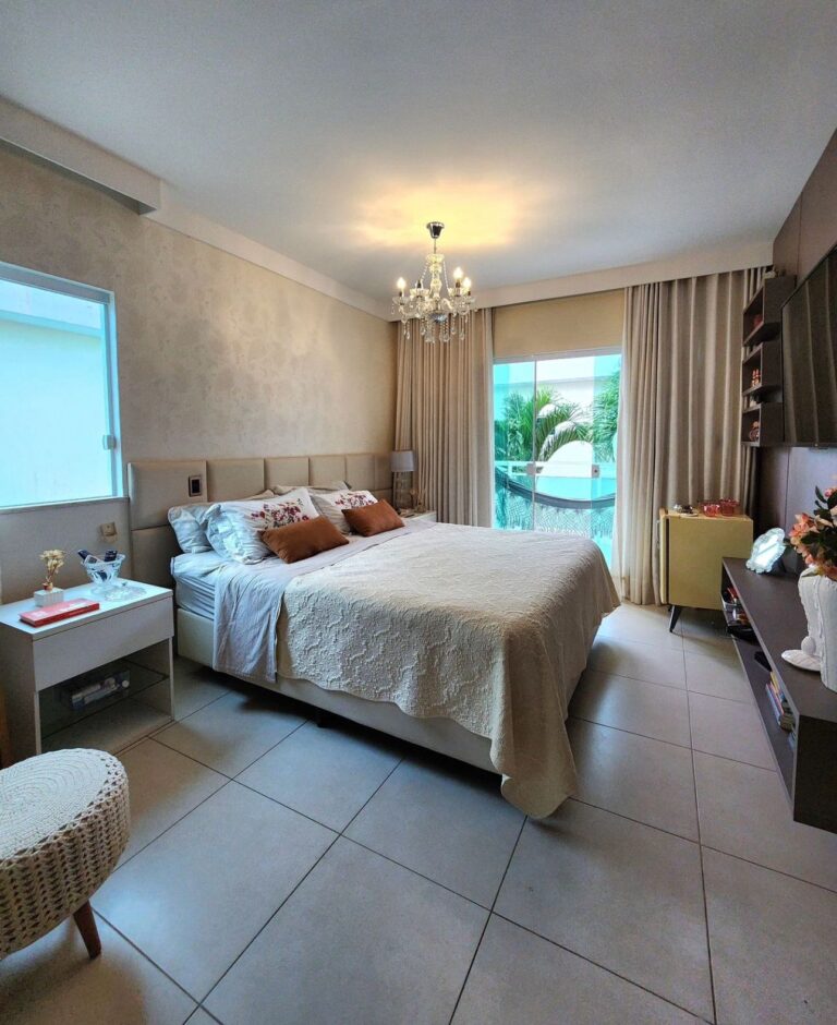 WhatsApp Image 2024-10-08 at 20.19.59 (1)